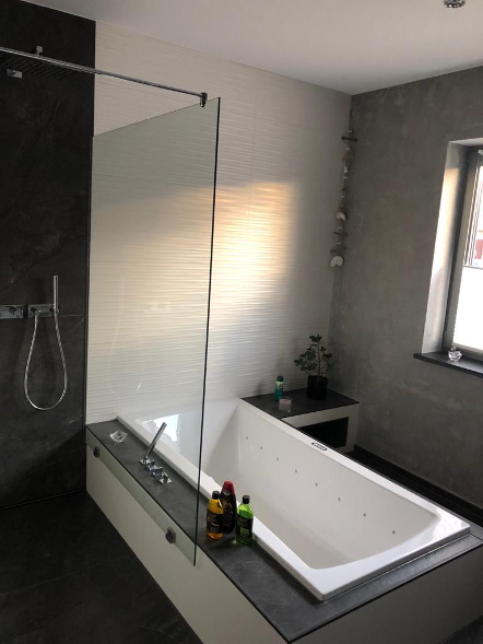 Badewanne – Fliesen rund ums Bad